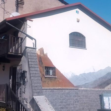 Вилла Casa Del Rustico, Indipendente Vista Sacra Con Dipinto Caprie Экстерьер фото