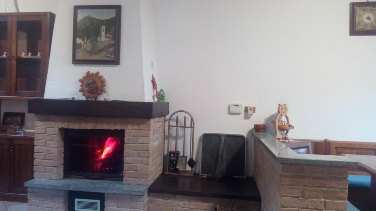 Вилла Casa Del Rustico, Indipendente Vista Sacra Con Dipinto Caprie Экстерьер фото